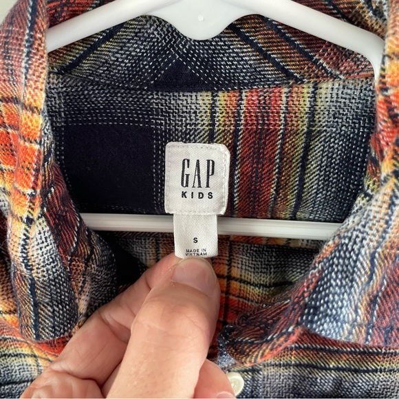 Lot of fall flannels and thermal, Gap, Cat & Jack - Picture 7 of 7